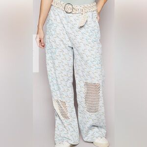 017.Pants in twill crochet see thru patch, floral embroidery and pattern